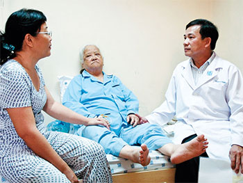 Bác sĩ Nguyễn Sào Trung (Giáo sư – Tiến sĩ)